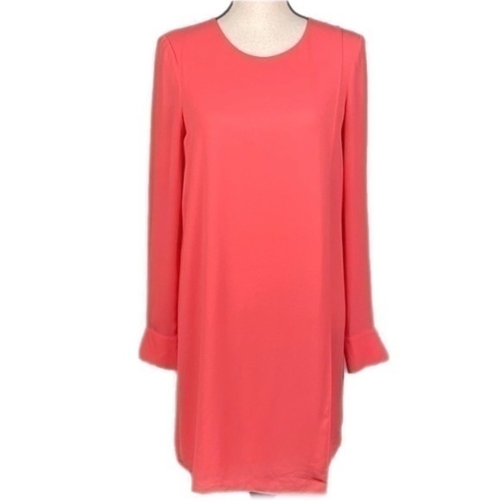 BCBGMAXAZRIA “Ashton” faux wrap chiffon midi dress in “coral reef”. XS/Tall. EUC